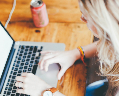 4 Säulen der internen Kommunikation oder wie die Unternehmenskommunikation verbessert werden kann durch Digitalisierung.